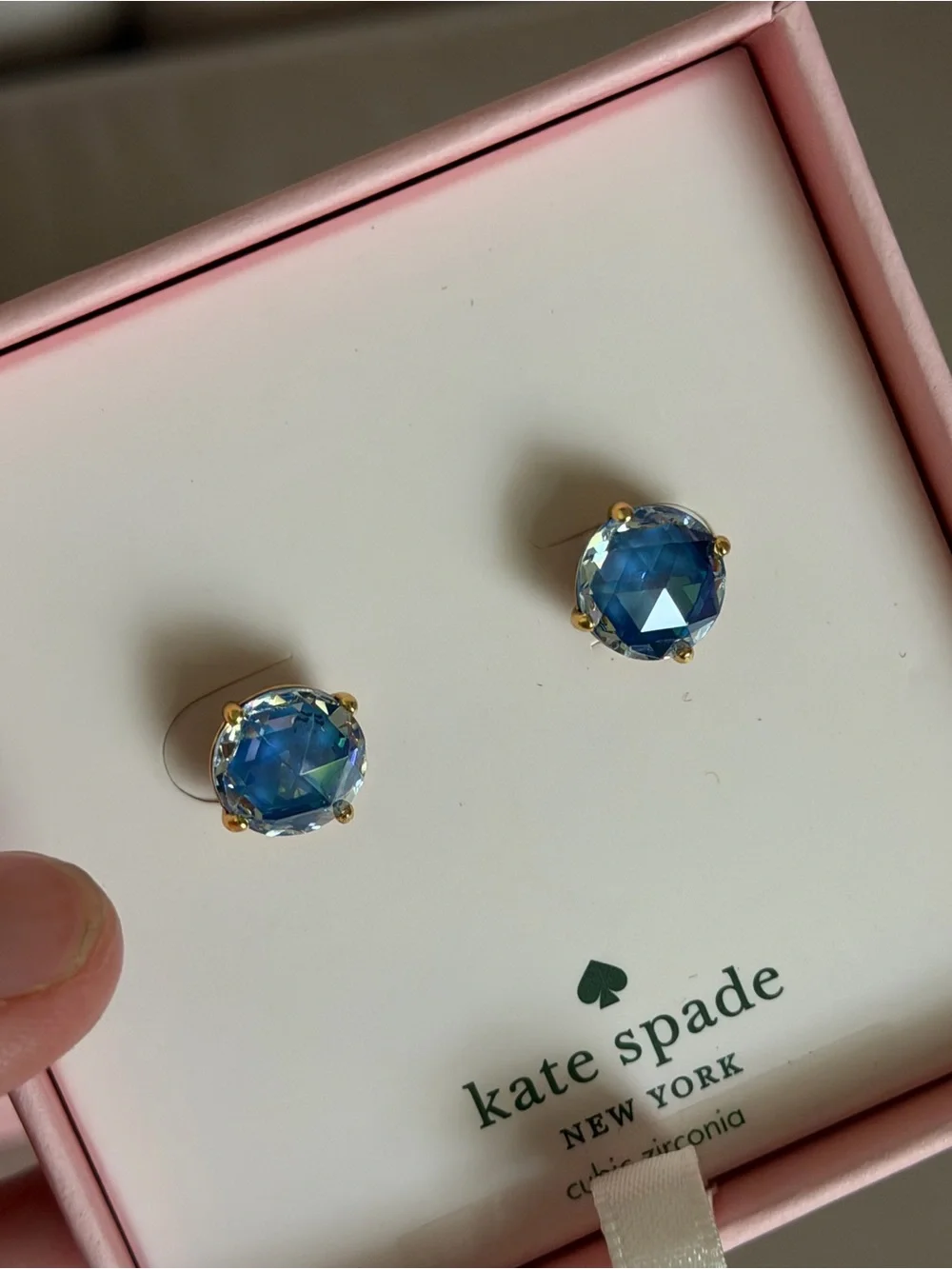 NWT Kate Spade Bright Ideas Sapphire Blue Crystal CZ Gold Tone Stud Earrings
